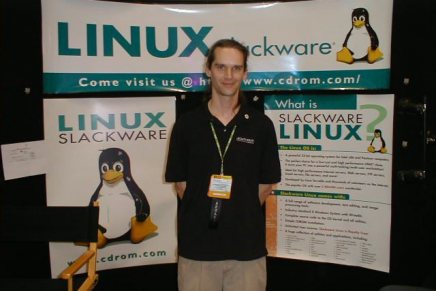 El fundador de Slackware pasa-pasaba por problemas económicos